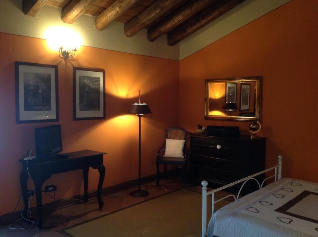 הוילה Civitella Marittima Antico Casale L'Impostino מראה חיצוני תמונה